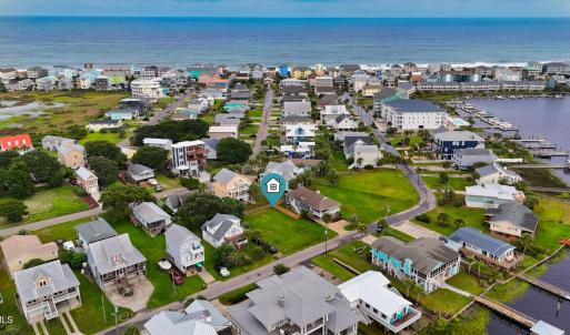 Photo #7 of 214 Florida, Carolina Beach, NC 0.2 acres