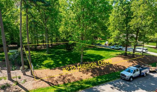 8212 Hillside Drive