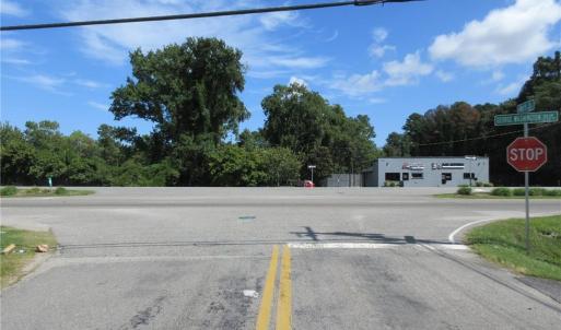 Photo #11 of 2019 George Washington Memorial Highway, Yorktown, Virginia 1.2 acres