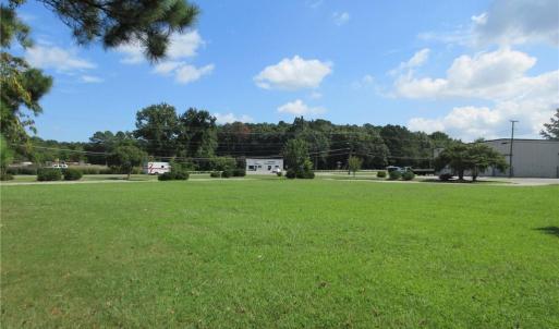 Photo #6 of 2019 George Washington Memorial Highway, Yorktown, Virginia 1.2 acres