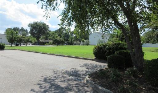 Photo #9 of 2019 George Washington Memorial Highway, Yorktown, Virginia 1.2 acres