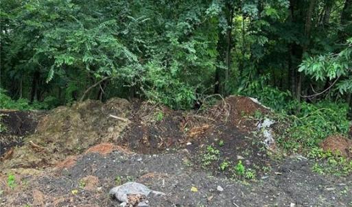 Photo #3 of 4225 Clifton Street, Suffolk, Virginia