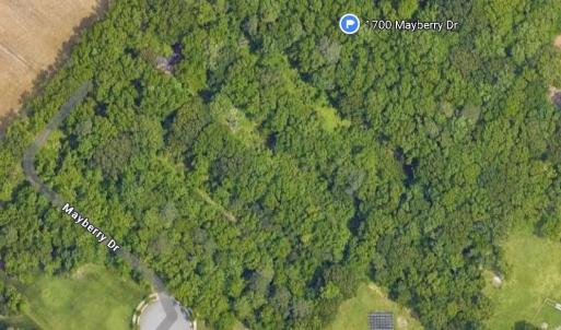 Photo #4 of 1700 Mayberry Drive, Virginia Beach, Virginia