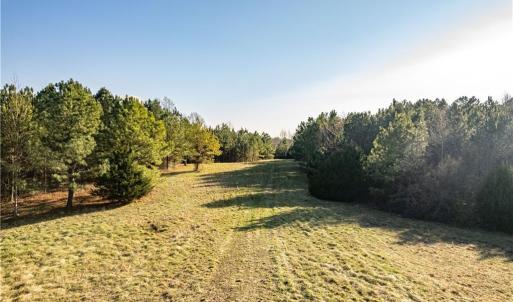 Photo #33 of 501 Racefield Drive, Toano, Virginia 130.0 acres