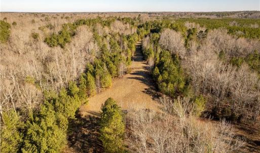 Photo #29 of 501 Racefield Drive, Toano, Virginia 130.0 acres