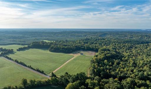 Photo #10 of 501 Racefield Drive, Toano, Virginia 130.0 acres