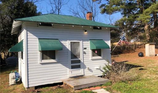 Photo #12 of 168 County Drive, Wakefield, Virginia 0.4 acres