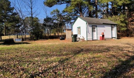 Photo #14 of 168 County Drive, Wakefield, Virginia 0.4 acres