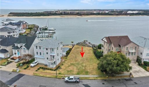Photo #4 of 9622 Bay Point Drive, Norfolk, Virginia 0.2 acres