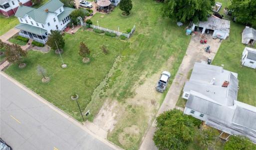 Photo #5 of 1360 Poquoson Avenue, Poquoson, Virginia 0.5 acres