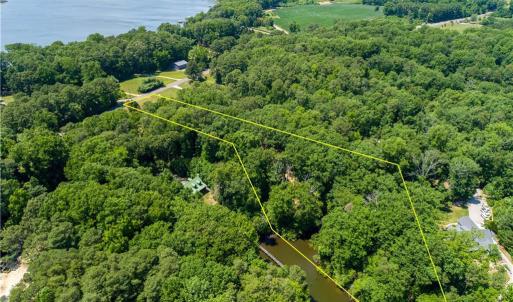 Aerial view - View from Wilton Creek to Twiggs Ferry Road