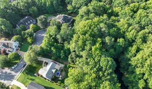 Photo #7 of 9925 Mountain Berry Court, Toano, Virginia 0.3 acres