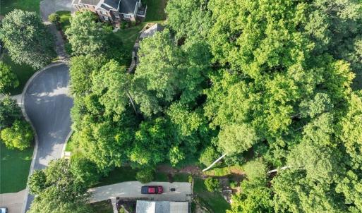 Photo #8 of 9925 Mountain Berry Court, Toano, Virginia 0.3 acres