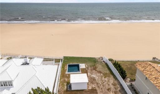 Photo #9 of 5006 Ocean Front Avenue, Virginia Beach, Virginia
