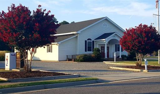 Deltaville community center