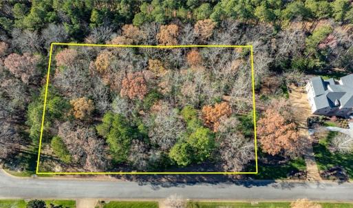 Photo #10 of 2412 Reserve Drive, Williamsburg, Virginia 1.3 acres