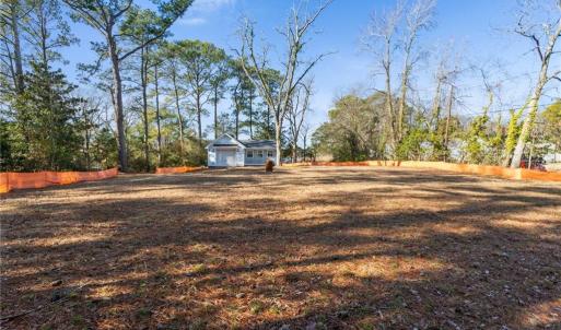 Photo #4 of 800 Powhatan Avenue, Portsmouth, Virginia 1.4 acres