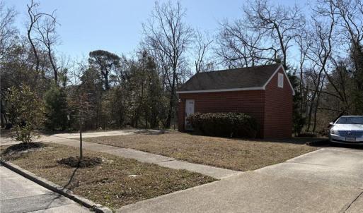 Photo #3 of 1609 Holland Avenue, Norfolk, Virginia 0.5 acres