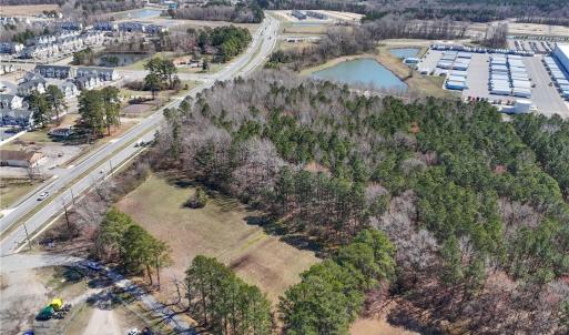 Water, sewer available