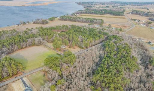 Photo #13 of 1580 Tulls Creek Road, Moyock, North Carolina