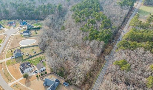 Photo #3 of 1580 Tulls Creek Road, Moyock, North Carolina
