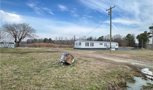 Photo #17 of 4381 Desert Road, Suffolk, Virginia 109.0 acres