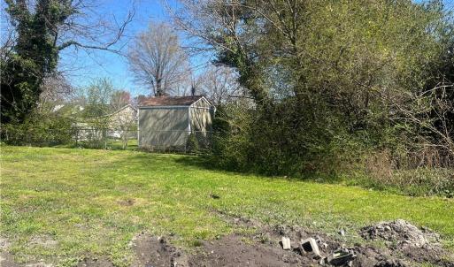 Photo #2 of 2200 Calvary Court, Portsmouth, Virginia
