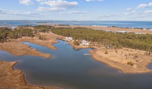 Photo #12 of 408 York Point Road, Seaford, Virginia 2.6 acres