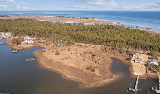 Photo #3 of 408 York Point Road, Seaford, Virginia 2.6 acres