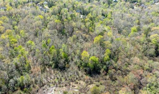 Photo #13 of 3352 Morning Mist Lane, Toano, Virginia 3.1 acres