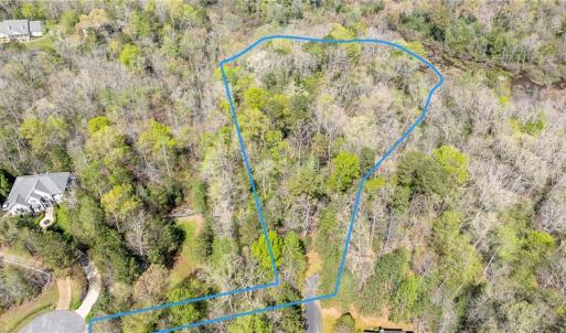 Photo #3 of 3352 Morning Mist Lane, Toano, Virginia 3.1 acres