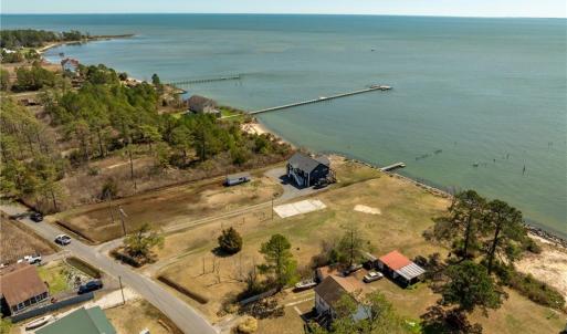 Photo #12 of 1754 Jenkins Neck Road, Hayes, Virginia 1.1 acres