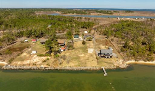 Photo #5 of 1754 Jenkins Neck Road, Hayes, Virginia 1.1 acres