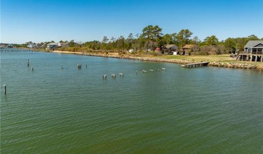 Photo #14 of 1754 Jenkins Neck Road, Hayes, Virginia 1.1 acres