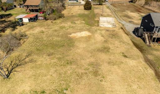 Photo #16 of 1754 Jenkins Neck Road, Hayes, Virginia 1.1 acres