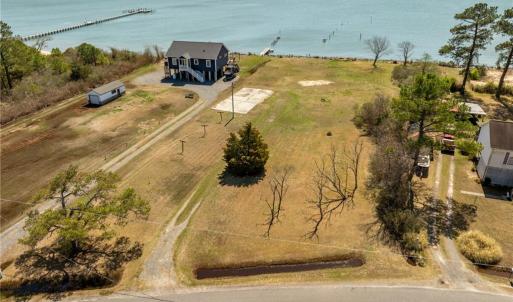 Photo #17 of 1754 Jenkins Neck Road, Hayes, Virginia 1.1 acres