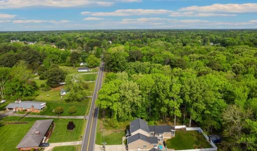 Photo #4 of 508 Carys Chapel Road, Yorktown, Virginia