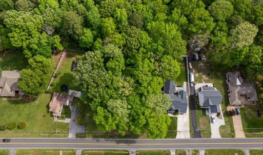 Photo #8 of 508 Carys Chapel Road, Yorktown, Virginia
