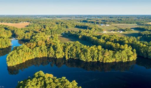 Photo #4 of 2285 KINGS FORK Road, Suffolk, Virginia 4.6 acres