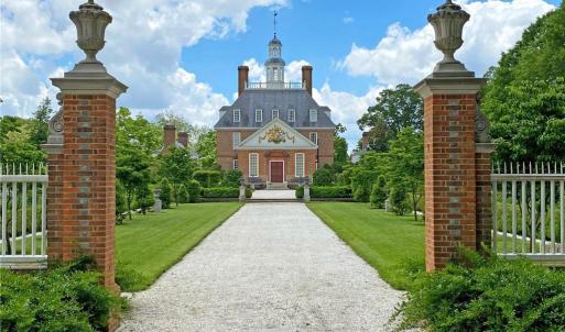 Waterfront Land Near Colonial Williamsburg
