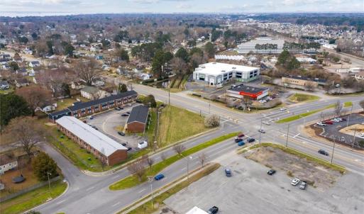 Photo #8 of 50 Settlers Landing Road, Hampton, Virginia 0.4 acres