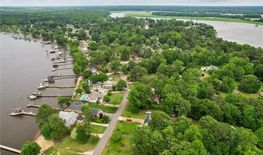 Photo #11 of 3029 Riverside Drive, Lanexa, Virginia 0.3 acres