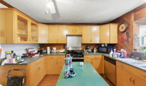 Photo #13 of 1115 Virgilina Avenue, Norfolk, Virginia