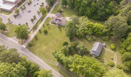 Photo #7 of 412 Waller Mill Road, Williamsburg, Virginia 3.9 acres