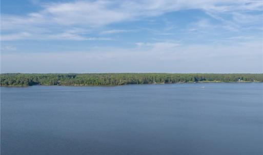 Photo #4 of 27 East West Parkway, Gloucester, Virginia 2.4 acres