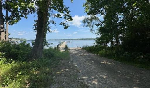 Photo #33 of 27 East West Parkway, Gloucester, Virginia 2.4 acres