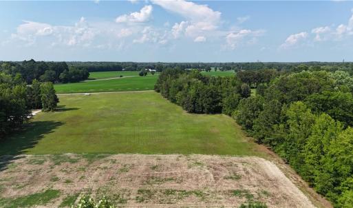 Photo #23 of 10510 Magnet Drive, Smithfield, Virginia 19.5 acres
