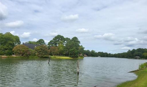 Photo #4 of 201 Walters Lane, Yorktown, Virginia 2.7 acres