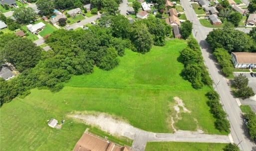Photo #14 of 691 Dresden Drive, Newport News, Virginia 2.1 acres