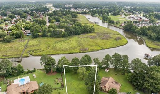 Photo #3 of 0.4AC Flintfield Crescent, Chesapeake, Virginia 0.4 acres